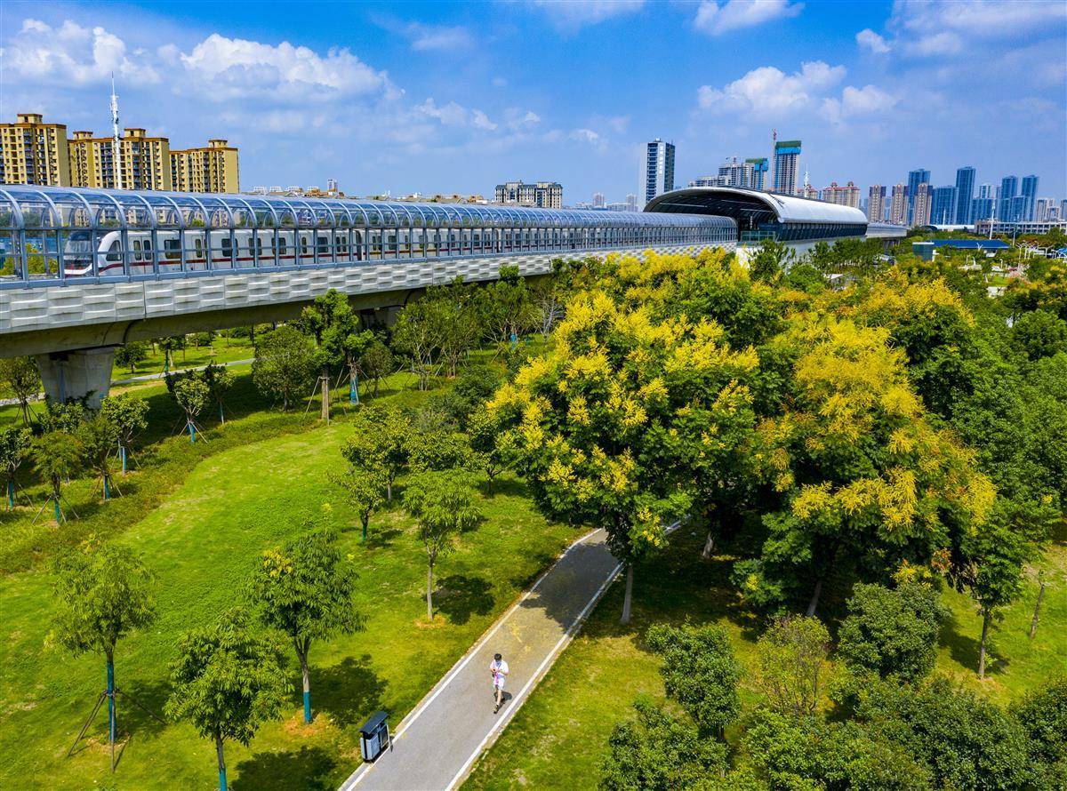 百老汇外百老汇